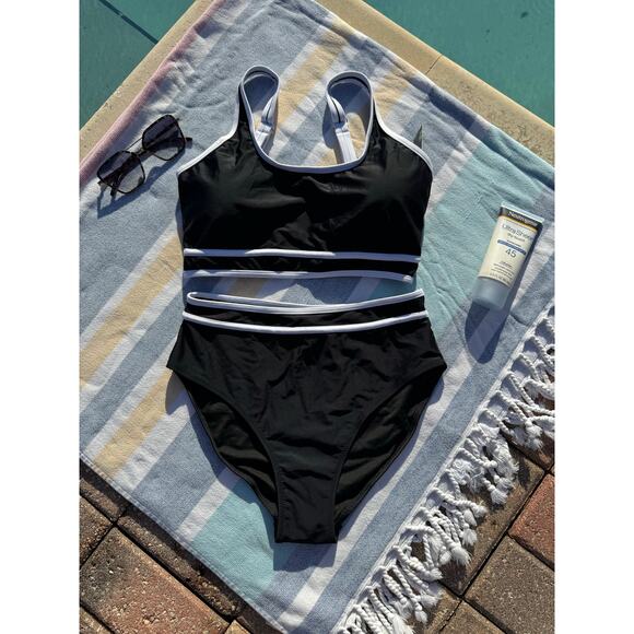 NWT, BMJL, Women, Bikini Set, Black and White, Sz M - Picture 1 of 9